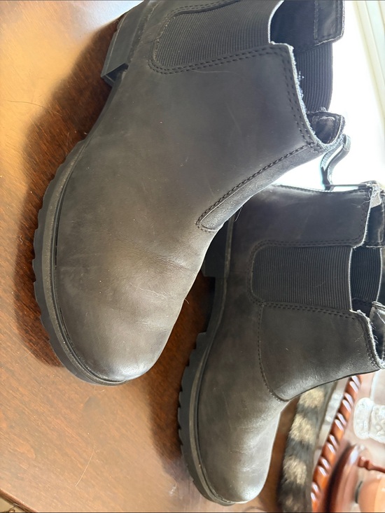Sorel Shoes - Sorel Black Chelsea Lug Ankle Boots